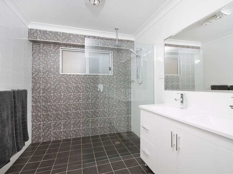 42 Girrawheen Avenue, Kiama NSW 2533