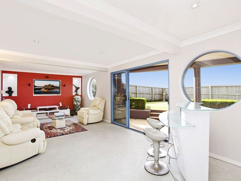 2 Gwinganna Avenue, Kiama NSW 2533