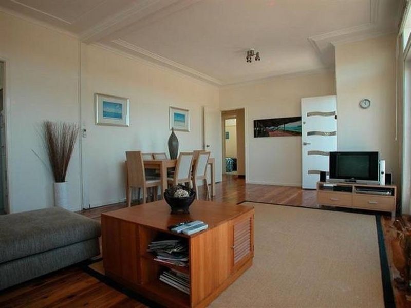 17 Holden Avenue, Kiama NSW 2533