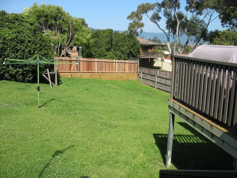 24 Barton Drive, Kiama Downs NSW 2533