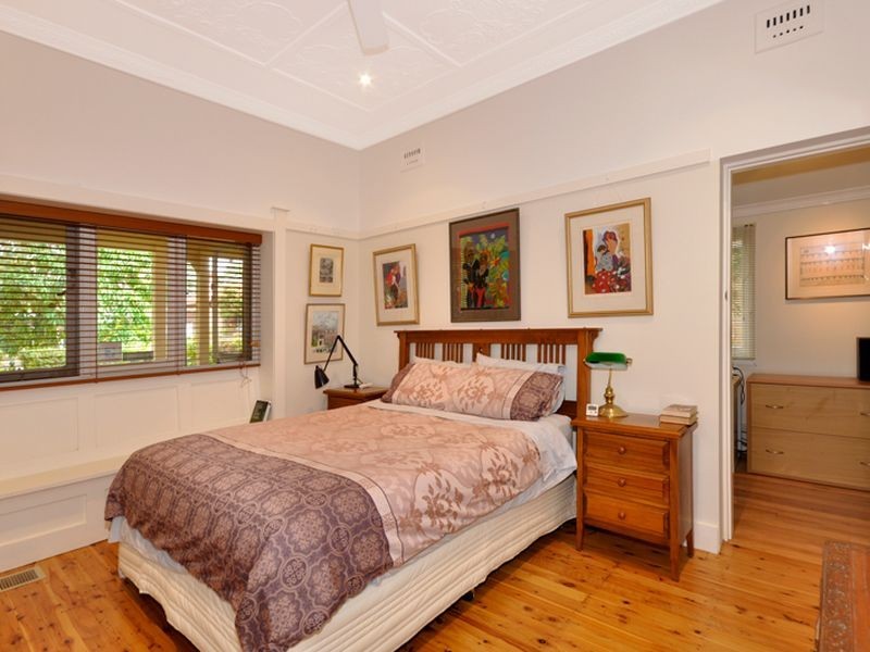 26 Glover Street, Willoughby NSW 2068