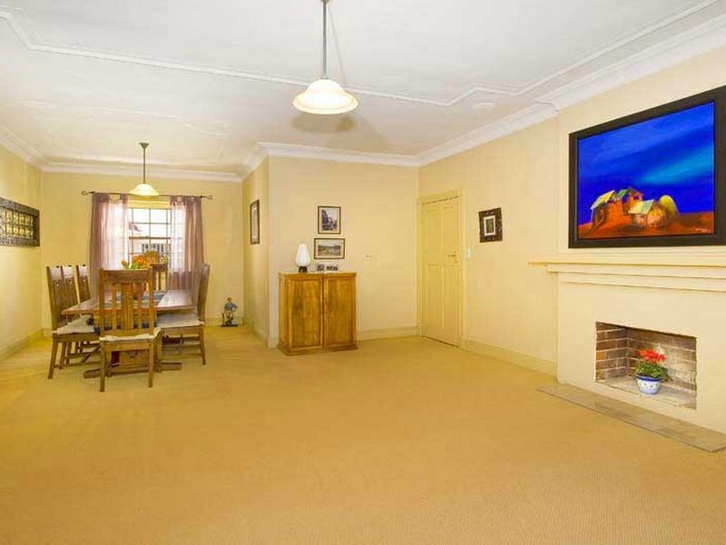 33 Barcoo Street, Roseville NSW 2069