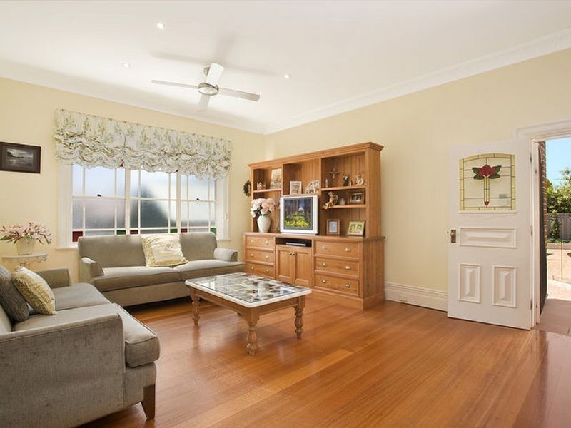 23 Third Avenue, Willoughby NSW 2068