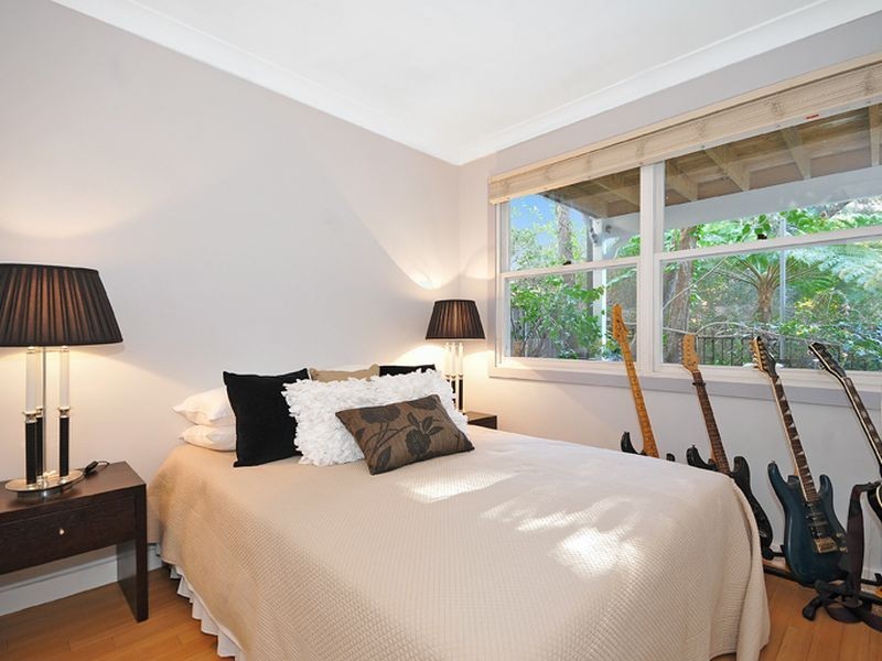 18 Ronald Avenue, Greenwich NSW 2065