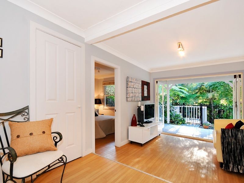 18 Ronald Avenue, Greenwich NSW 2065