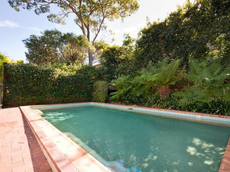 33 Robert Street, Willoughby NSW 2068