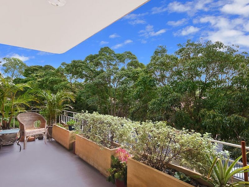 2/24 Hampden Road, Artarmon NSW 2064