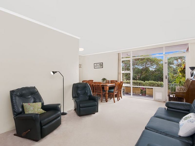 2/24 Hampden Road, Artarmon NSW 2064