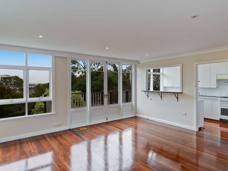 50 Kingslangley Road, Greenwich NSW 2065