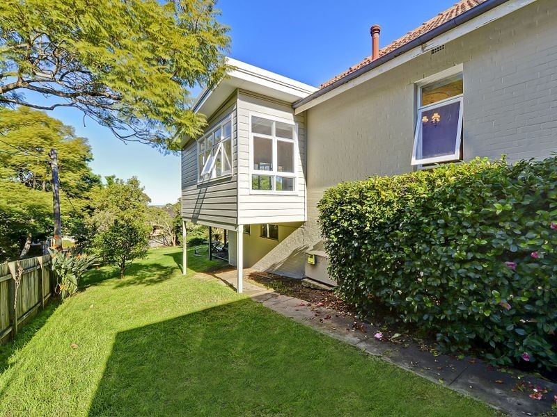 50 Kingslangley Road, Greenwich NSW 2065