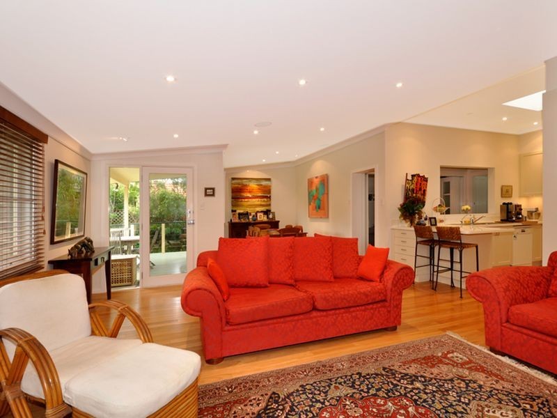 26 Glover Street, Willoughby NSW 2068