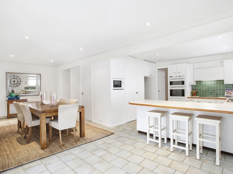 18 Forest Glen Crescent, Belrose NSW 2085