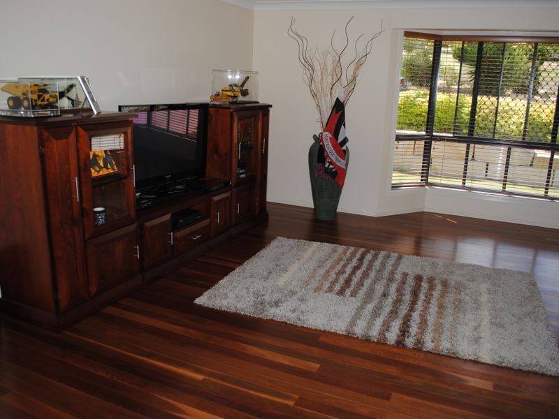 5 Charlie Doy Place, Warwick QLD 4370