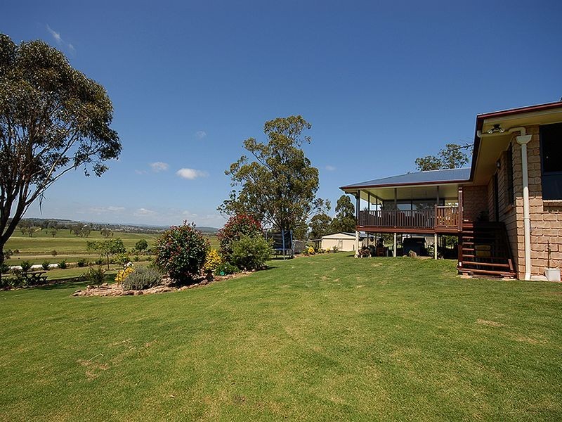 5 Charlie Doy Place, Warwick QLD 4370