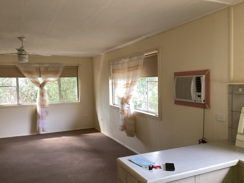 2-21A Weewondilla Road, Warwick QLD 4370