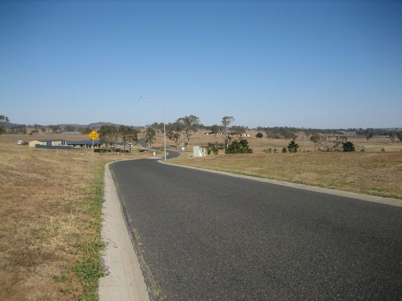 27 Condavale Drive, Warwick QLD 4370