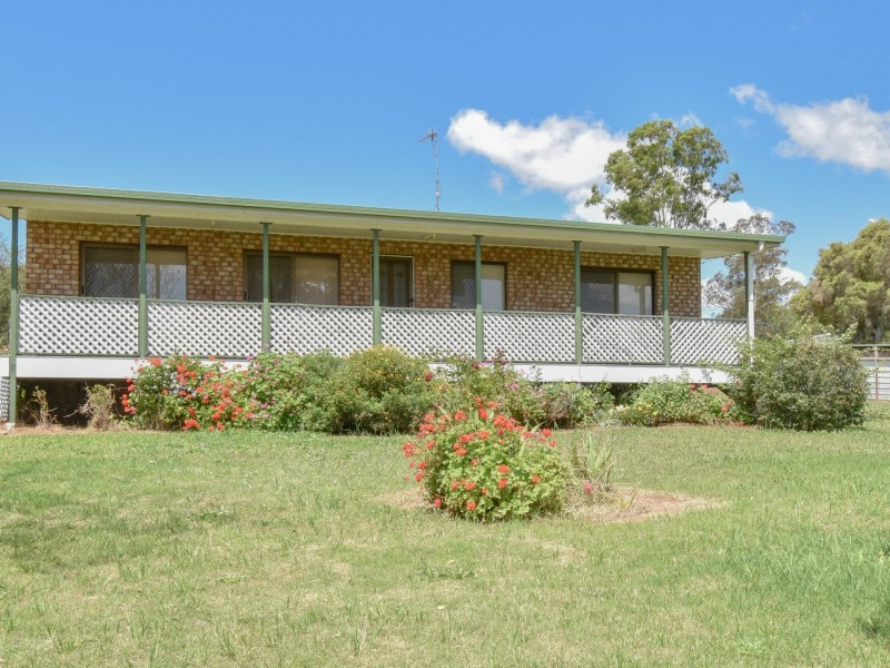 14 Newby Street, Rosenthal Heights QLD 4370