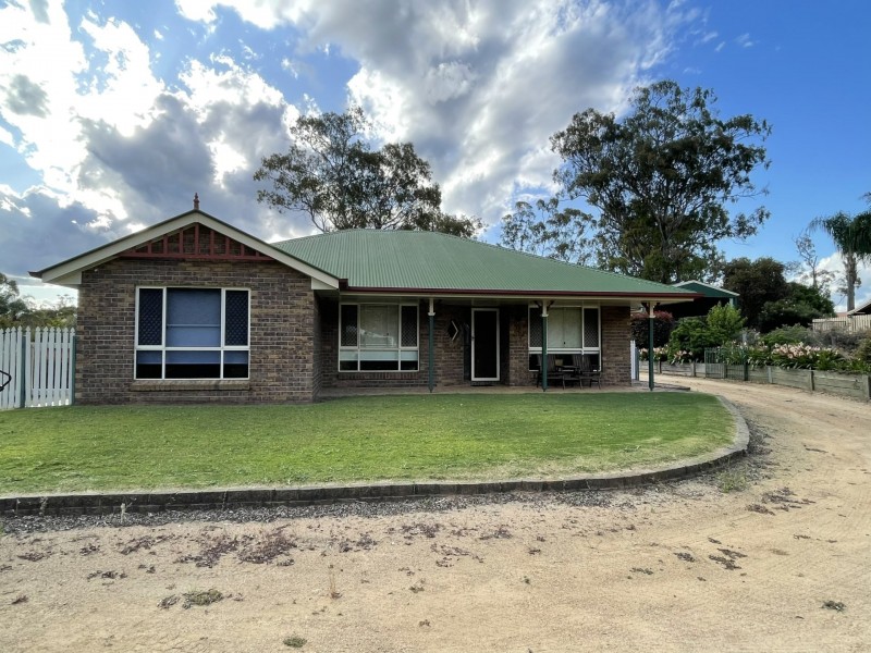 145 Glengallan Road, Warwick QLD 4370