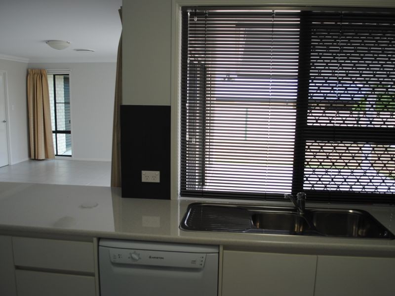 11 Himyar Drive, Warwick QLD 4370