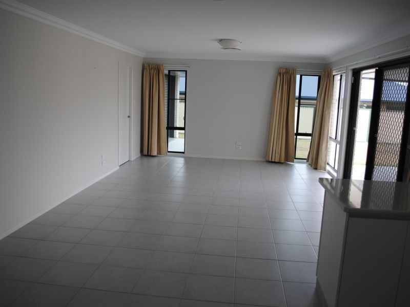 11 Himyar Drive, Warwick QLD 4370