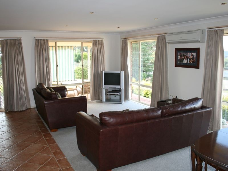 57a South Street, Molong NSW 2866