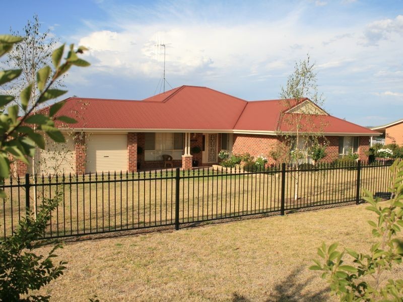 57a South Street, Molong NSW 2866