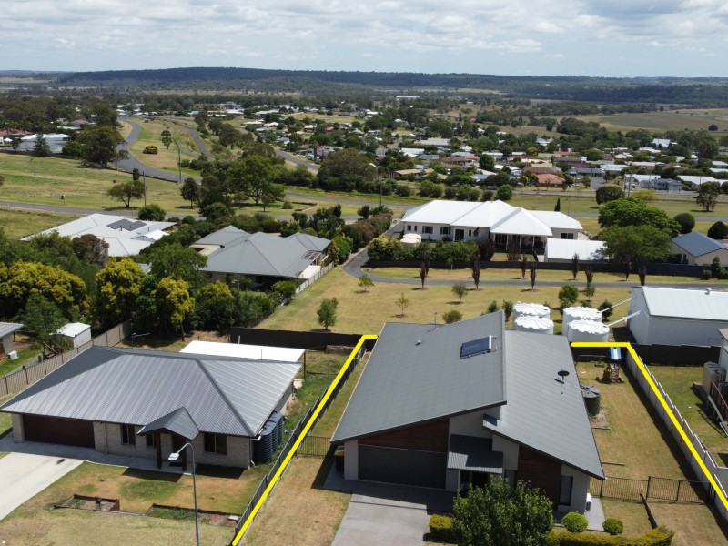 14 Lookout Place, Rosenthal Heights QLD 4370