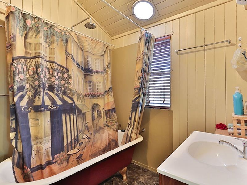 29 Lyons ST, Warwick QLD 4370