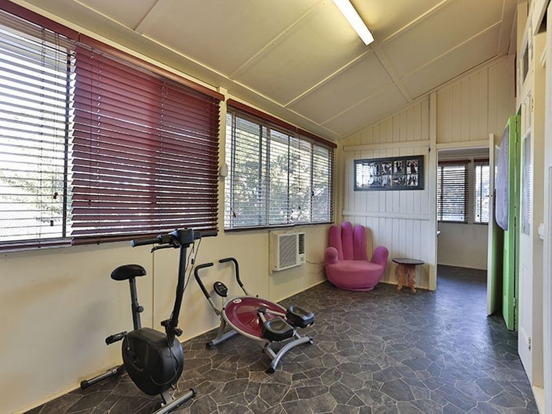 29 Lyons ST, Warwick QLD 4370