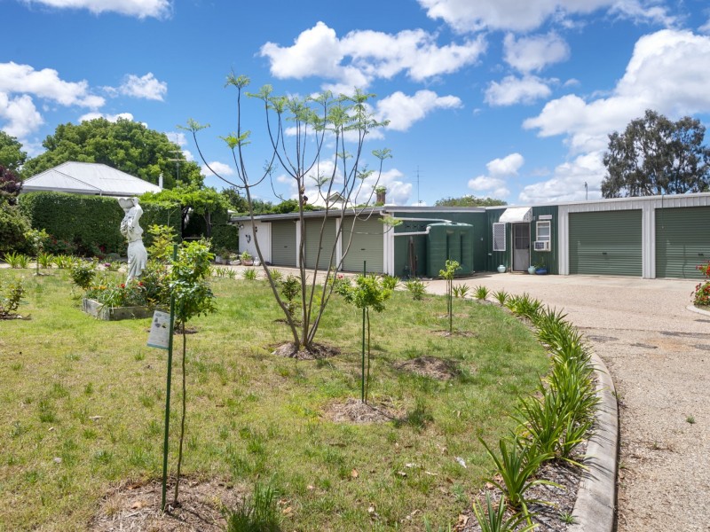 54 Locke Street, Warwick QLD 4370