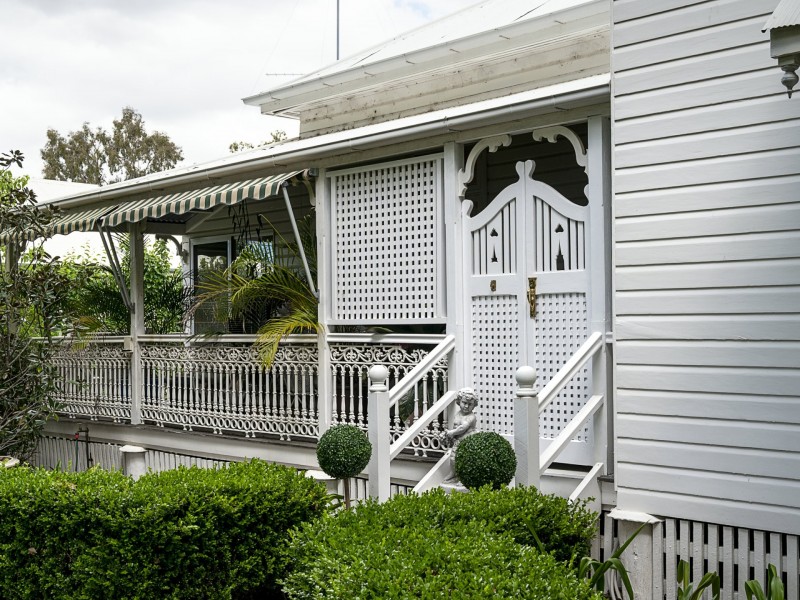 54 Locke Street, Warwick QLD 4370
