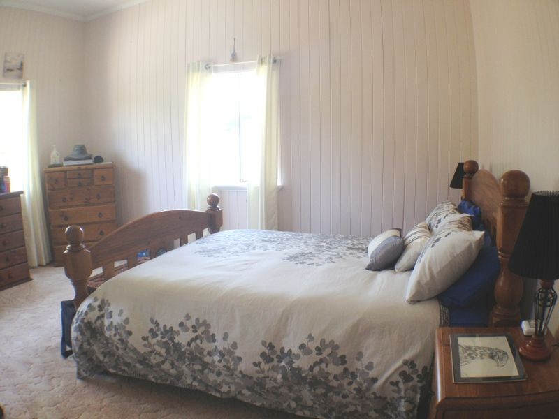 15 Palm St, Killarney QLD 4373