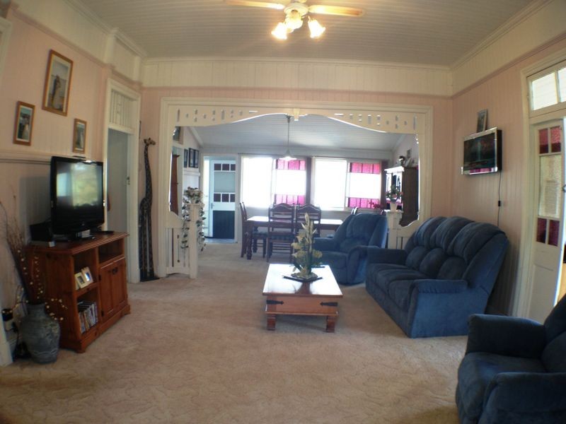 15 Palm St, Killarney QLD 4373