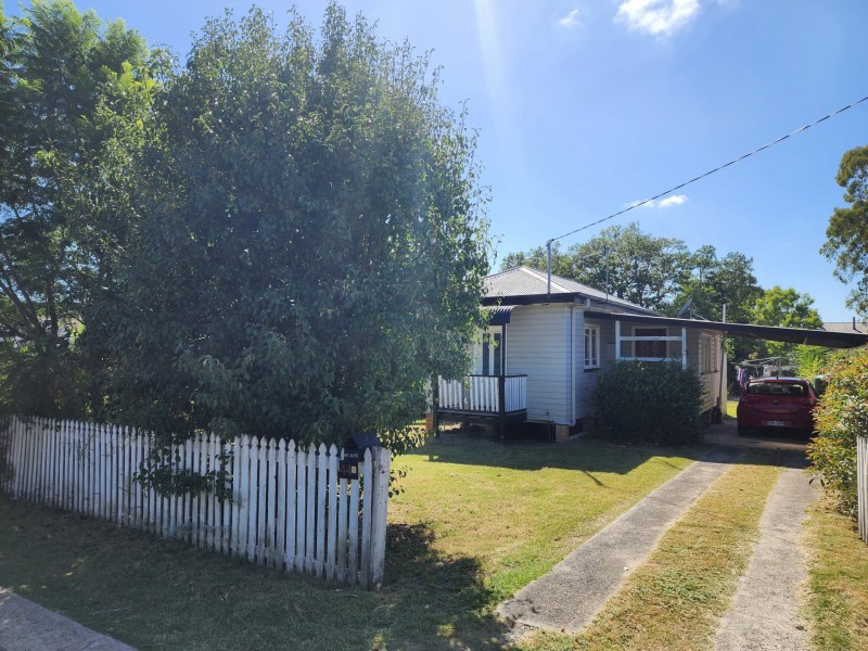 44a Stewart Avenue, Warwick QLD 4370