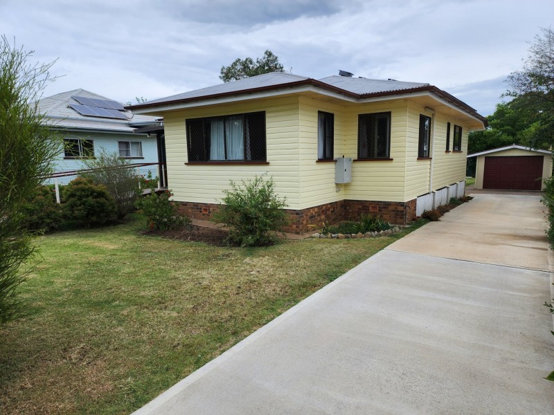 3 Guy Street, Warwick QLD 4370