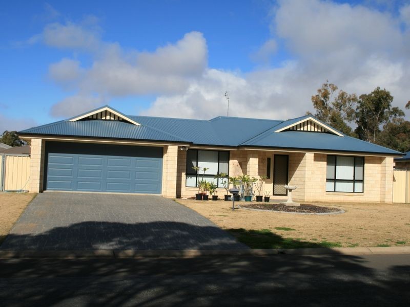 40 Law Road, Warwick QLD 4370