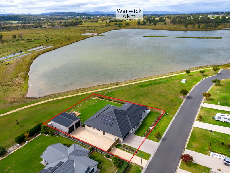 20 Lakeview Avenue, Rosenthal Heights QLD 4370