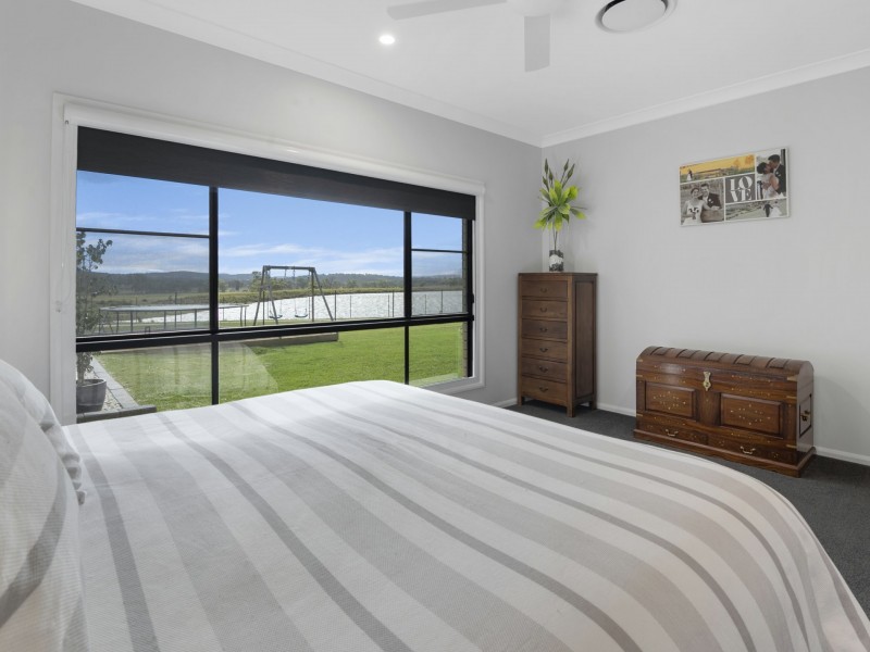 20 Lakeview Avenue, Rosenthal Heights QLD 4370