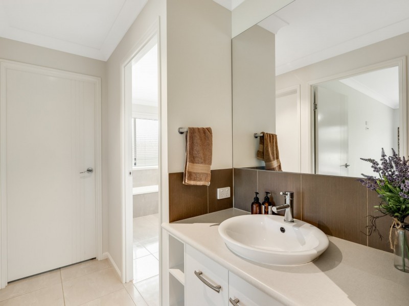 409-421 Lyndhurst Lane, Rosenthal Heights QLD 4370