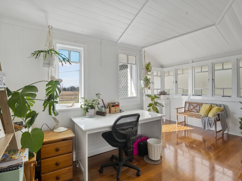 61 Lyons Street, Warwick QLD 4370