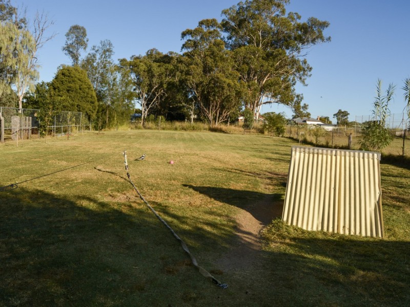 61 Lyons Street, Warwick QLD 4370