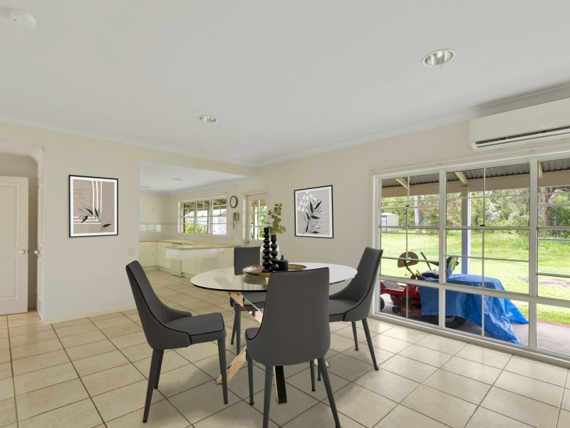 13 Kurrajong Road, Rosenthal Heights QLD 4370