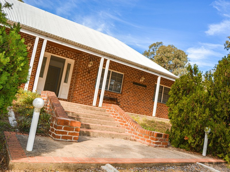 13 Kurrajong Road, Rosenthal Heights QLD 4370