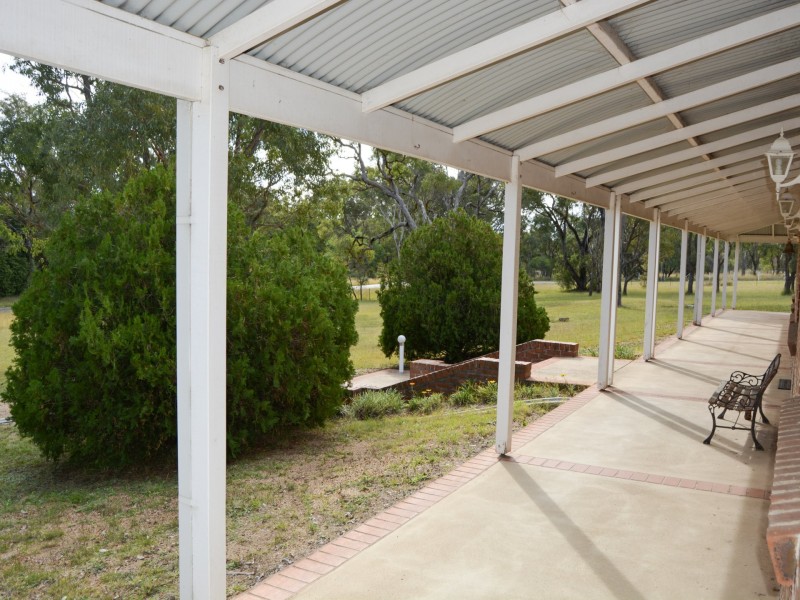 13 Kurrajong Road, Rosenthal Heights QLD 4370