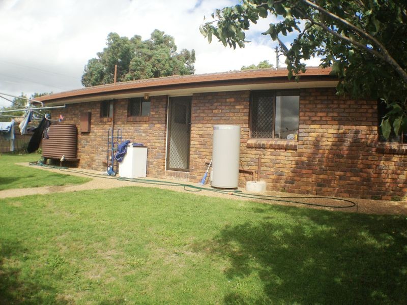 32 Margaret St, Warwick QLD 4370