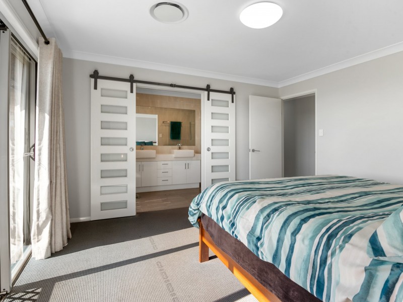 32 Derain Drive, Sladevale QLD 4370