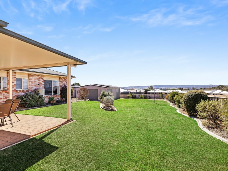 75 Warner Street, Rosenthal Heights QLD 4370