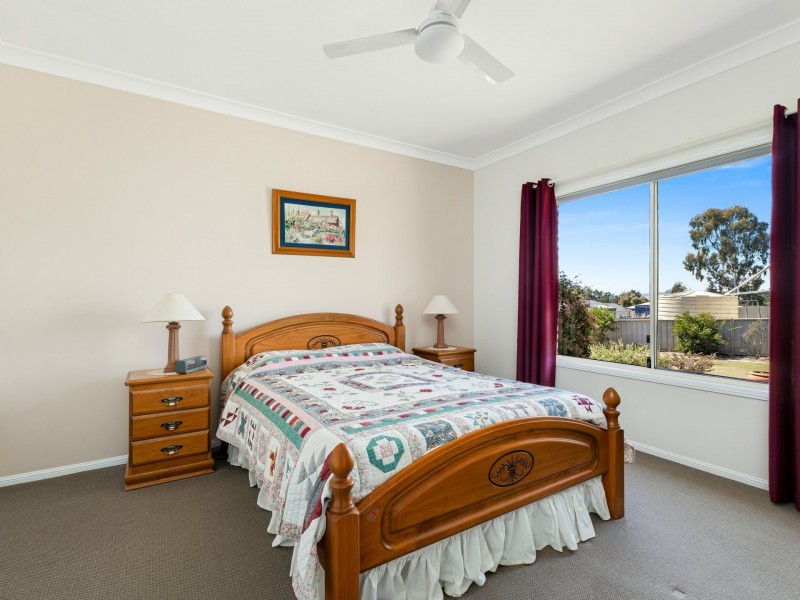 75 Warner Street, Rosenthal Heights QLD 4370