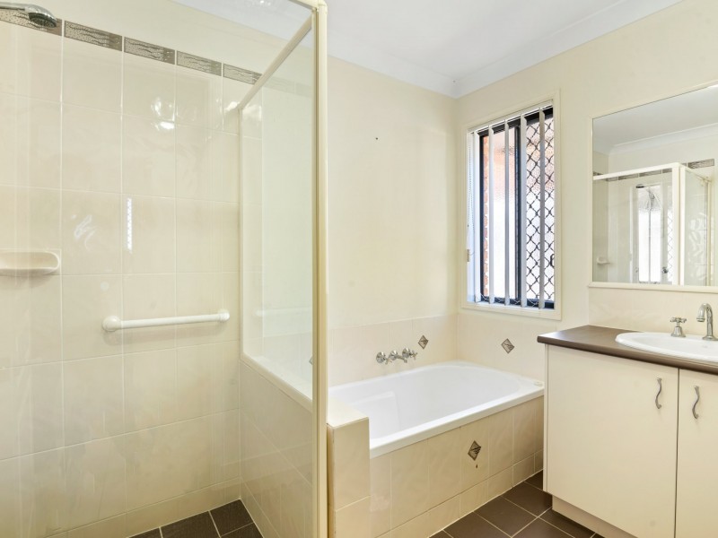 30 Boronia Drive, Warwick QLD 4370