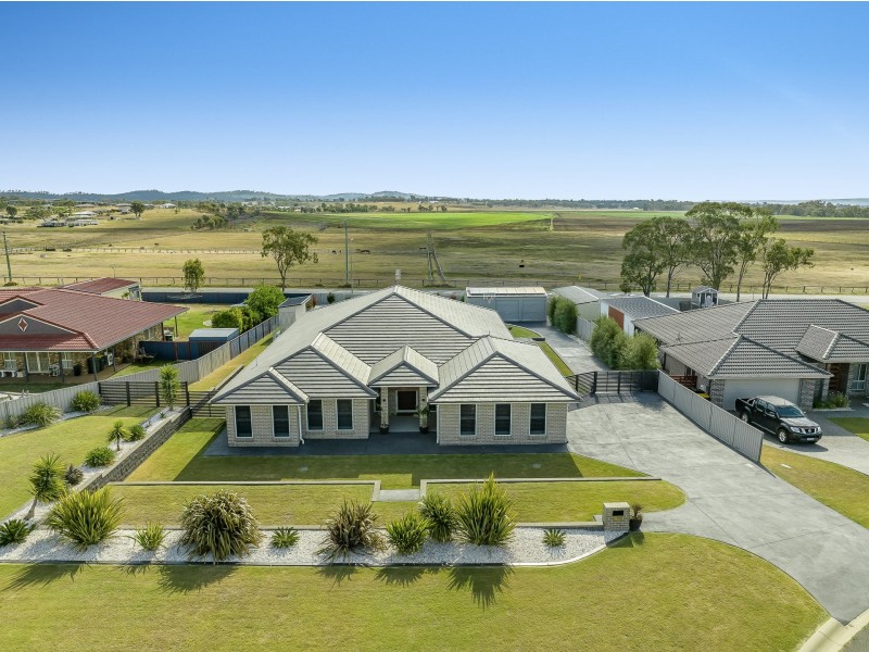 62 Doncaster Drive, Rosenthal Heights QLD 4370